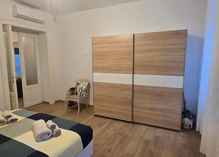 Dannunzio House - Luminoso In Centro * Триест